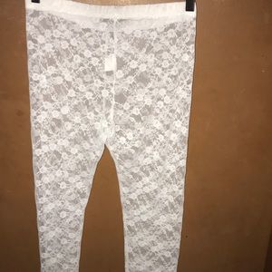 Cute see-through pants with a flower print